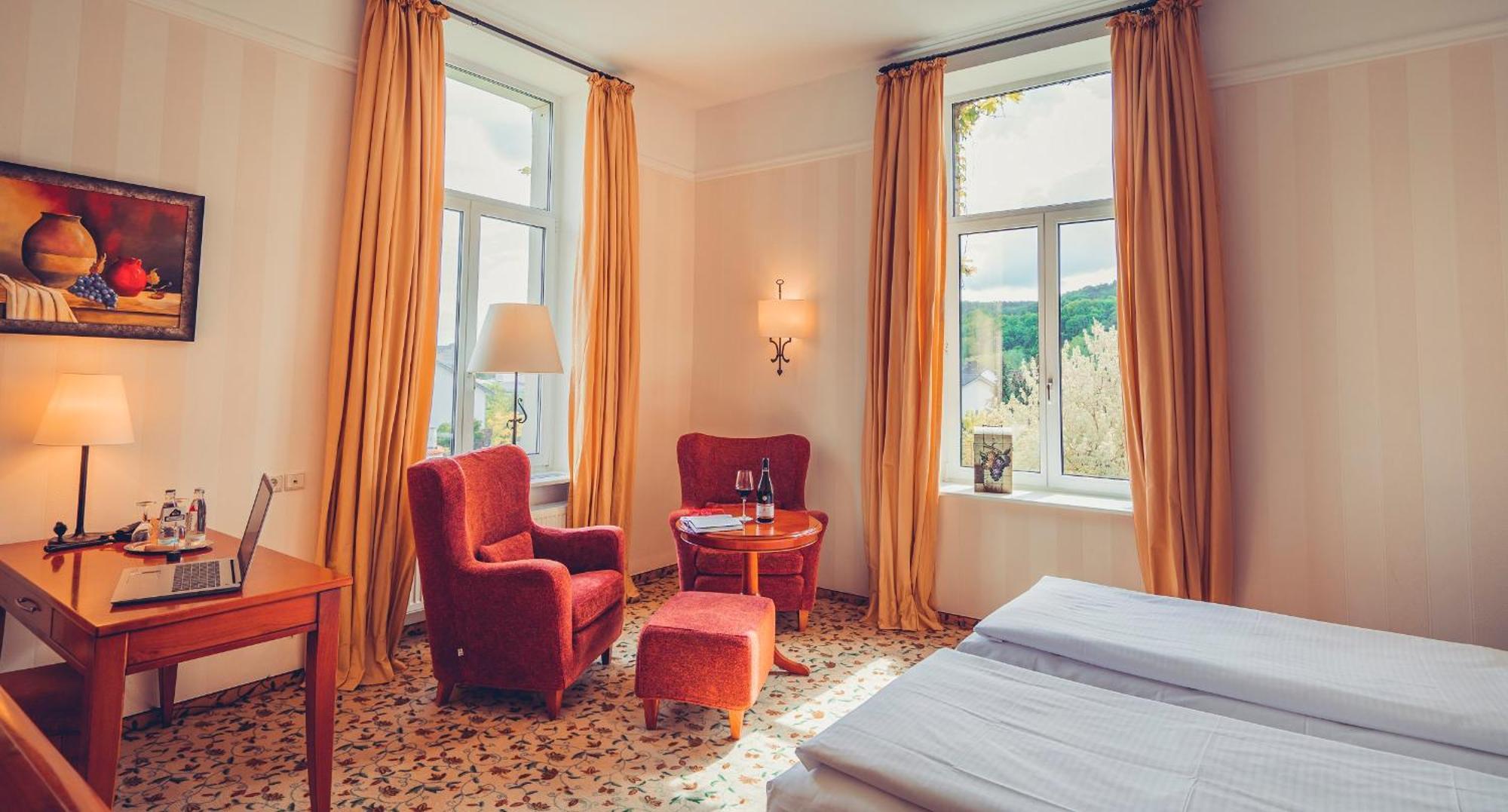 Hotel Villa Sanct Peter Бад-Нойенар-Арвайлер Экстерьер фото
